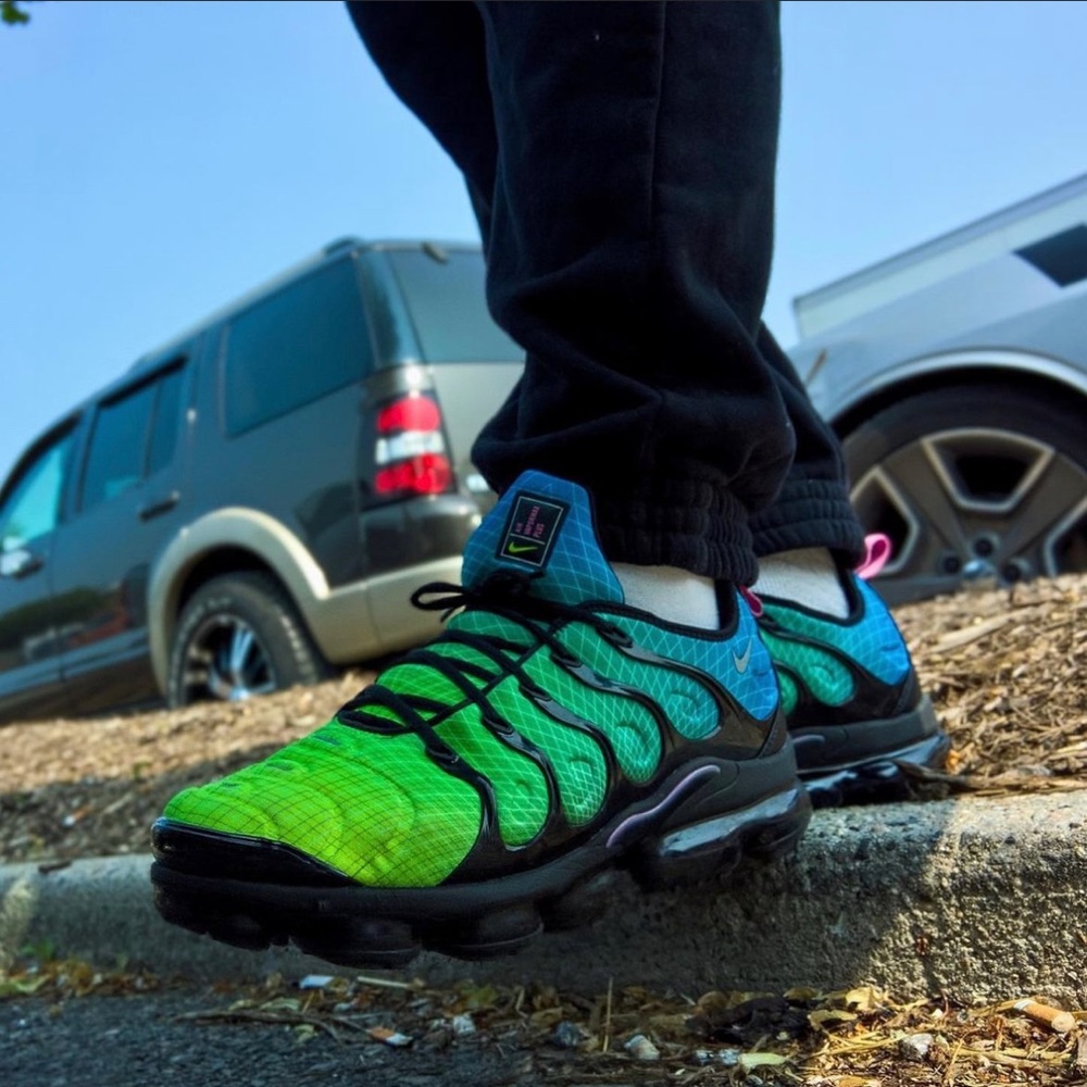 Nike Vapor max Plus multi-color hard color way to find!